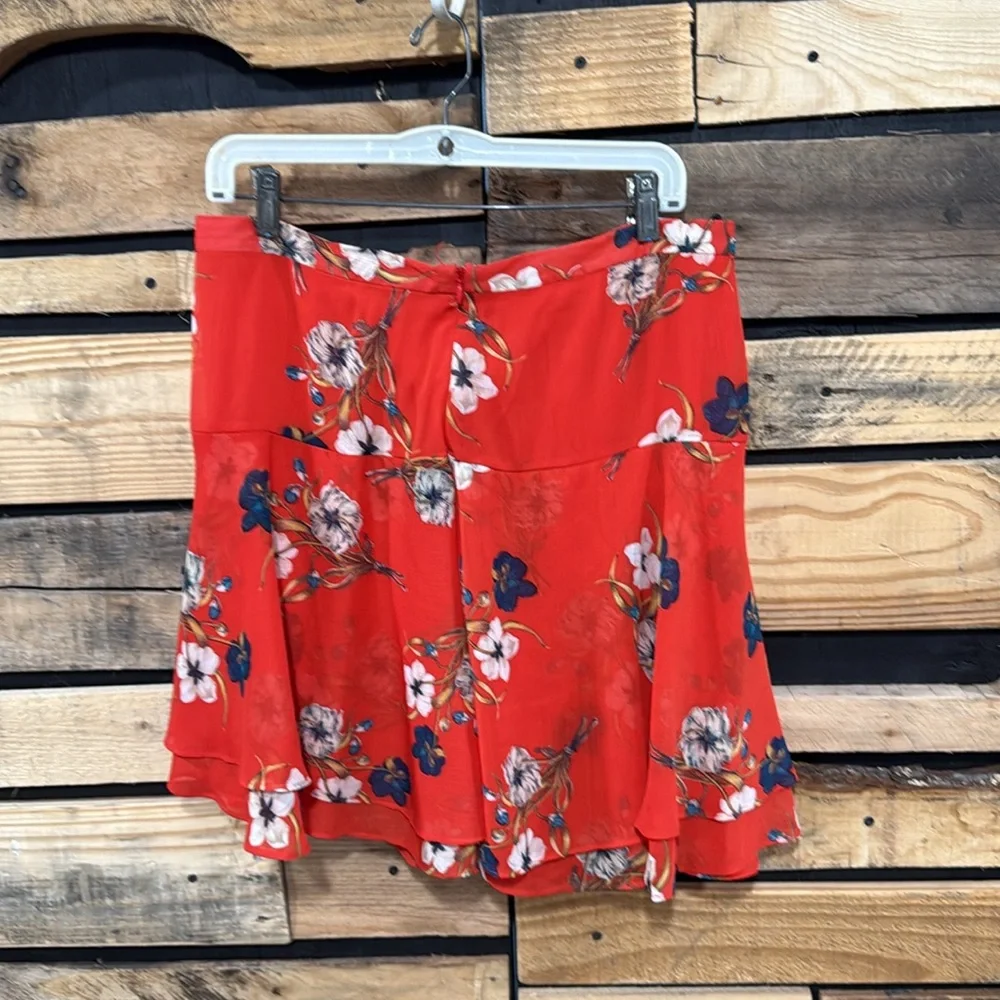 Old Navy‎ Layered Flirty Red Floral Lined Mini Skirt Size 8 NWT
